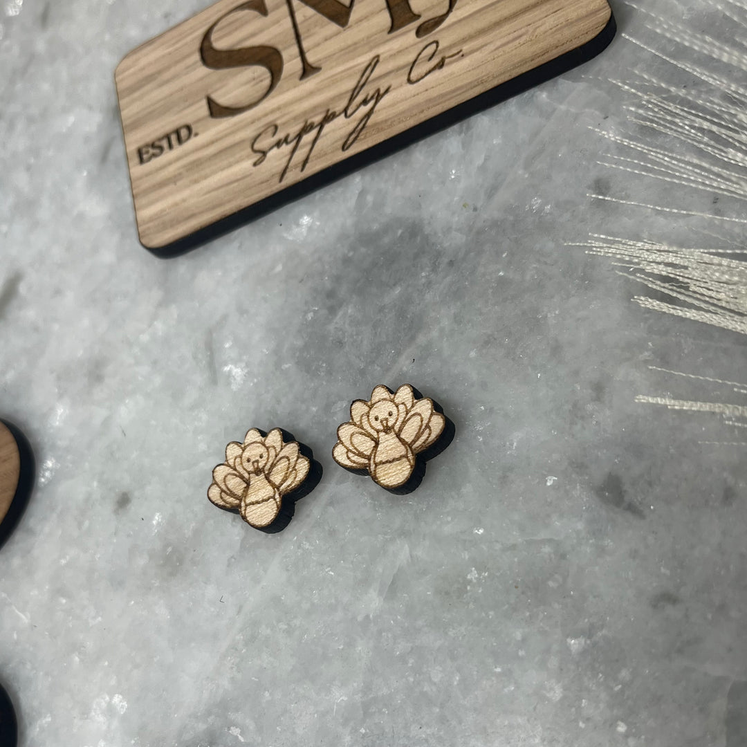 Turkey Engraved Studs (1 Pair)